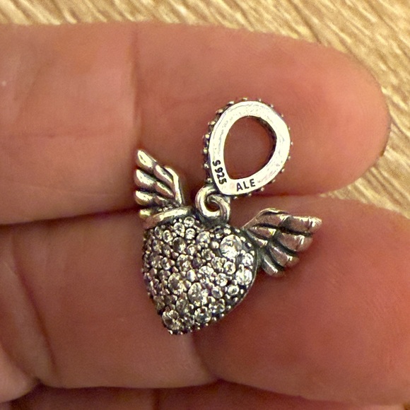 Pandora Silver Heart Wing Charm - Picture 2 of 6